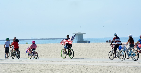 Long Beach 45th of July Bike Parade
