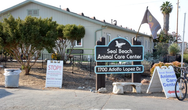 Seal Beach Animal Care Center facade